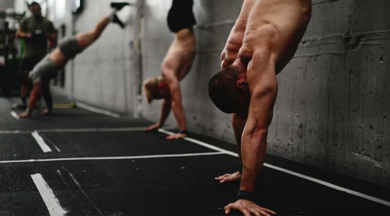 Wall Walk Crossfit